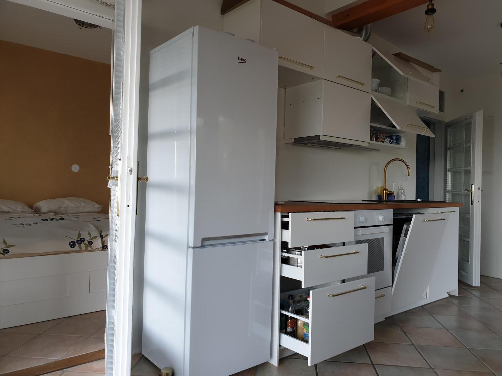 Piran Beach House - Private Oasis - Beachfront Apartment With A Sea View Terrace Exterior foto