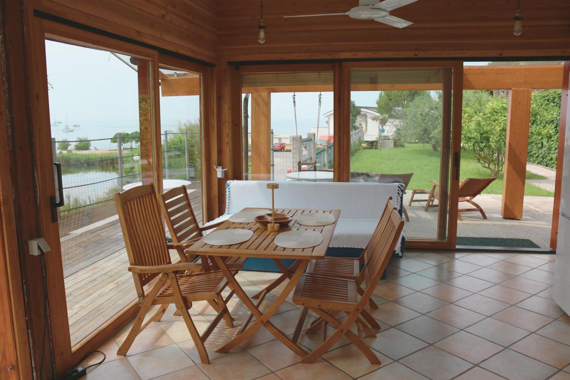 Piran Beach House - Private Oasis - Beachfront Apartment With A Sea View Terrace Exterior foto